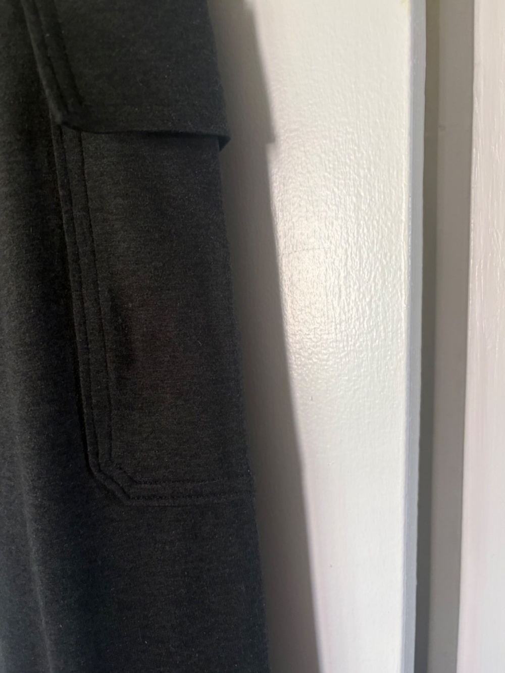 Vuori Women’s Cargo Jogger - Picture 7 of 11
